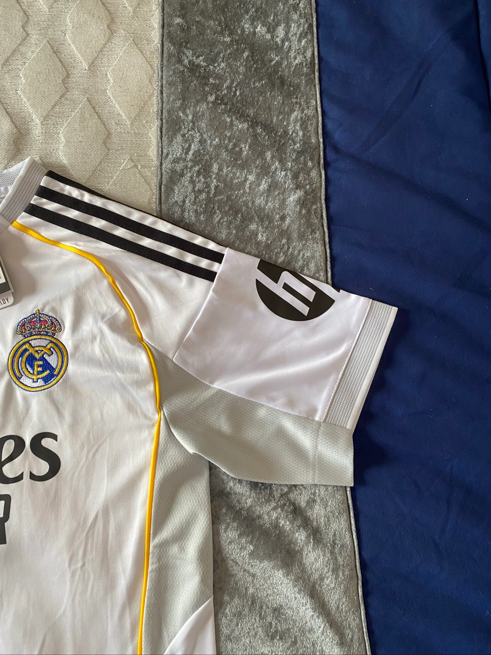 Real Madrid 25/26 Jersey – photo 4